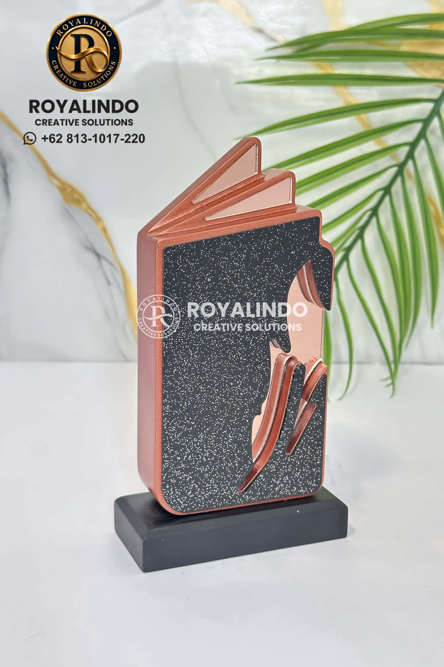 Plakat Resin Kombinasi Akrilik Bronze