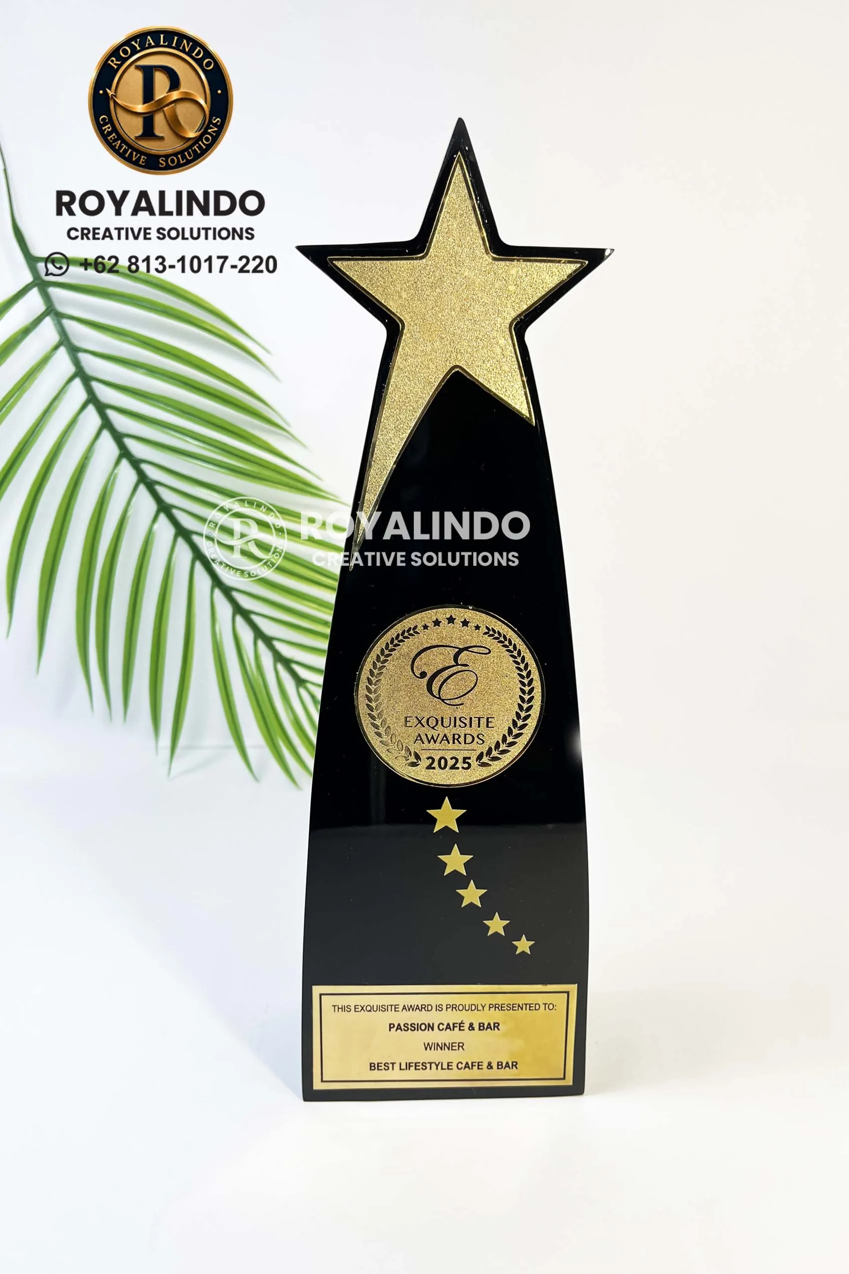 Trophy Resin Exquisite Award
